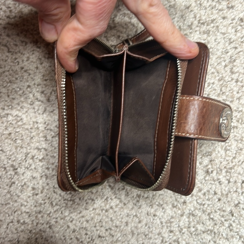 Coach Brown and Cream Signature Wallet - Picture 3 of 4